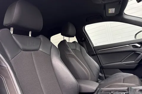 PJ71RXB Audi Q3 1.4 TFSIe 45 S line S Tronic Euro 6 (s/s) 5dr 13kWh Thumbnail #25