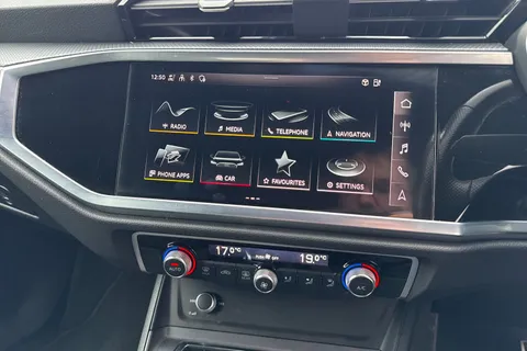 PJ71RXB Audi Q3 1.4 TFSIe 45 S line S Tronic Euro 6 (s/s) 5dr 13kWh Thumbnail #44