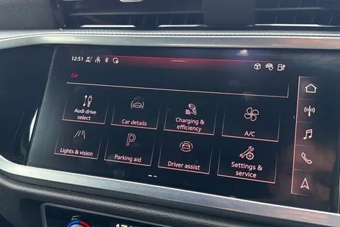 PJ71RXB Audi Q3 1.4 TFSIe 45 S line S Tronic Euro 6 (s/s) 5dr 13kWh Thumbnail #50