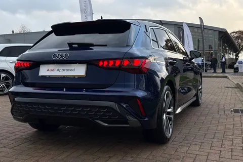 KO74HGJ Audi A3 S line 35 TFSI  150 PS S tronic Thumbnail #27