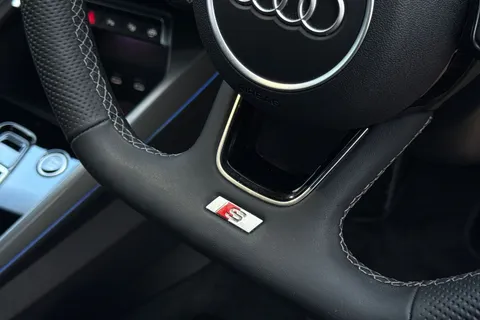 KO74HGJ Audi A3 S line 35 TFSI  150 PS S tronic Thumbnail #48