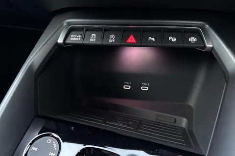 KO74HGJ Audi A3 S line 35 TFSI  150 PS S tronic Thumbnail #60