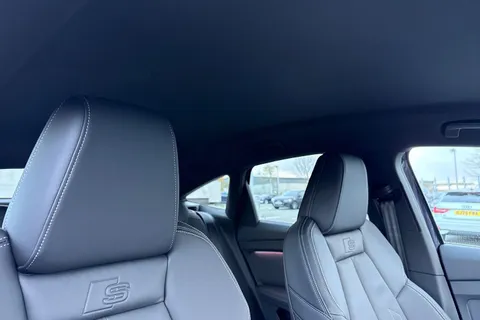  Audi Q4 e-tron 45 S line Sportback Auto 5dr 82kWh Thumbnail #24