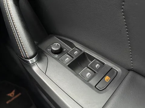 18 of 48 for CUPRA Leon 2.0 TSI VZ1 5dr DSG **PAN ROOF**