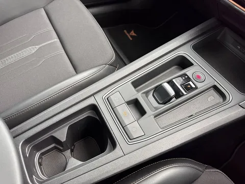 20 of 48 for CUPRA Leon 2.0 TSI VZ1 5dr DSG **PAN ROOF**