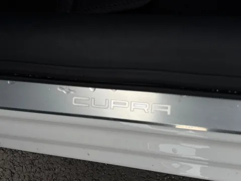 34 of 48 for CUPRA Leon 2.0 TSI VZ1 5dr DSG **PAN ROOF**