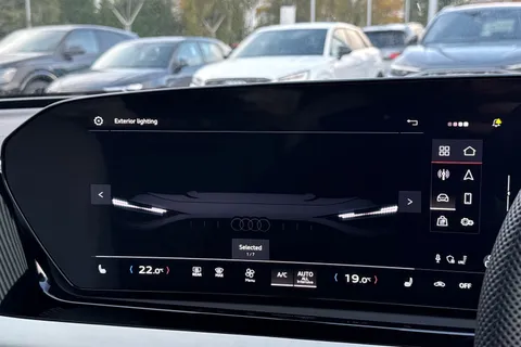  Audi A6 Avant 2.0 TFSI S line S Tronic Euro 6 (s/s) 5dr Thumbnail #31