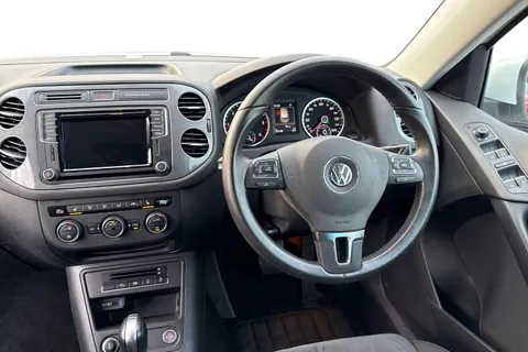 13 of 42 for Volkswagen Tiguan 2.0 TDi BlueMotion Tech Match Edition 150 DSG | Heated Seats | Luggage Pack