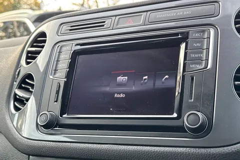 26 of 42 for Volkswagen Tiguan 2.0 TDi BlueMotion Tech Match Edition 150 DSG | Heated Seats | Luggage Pack