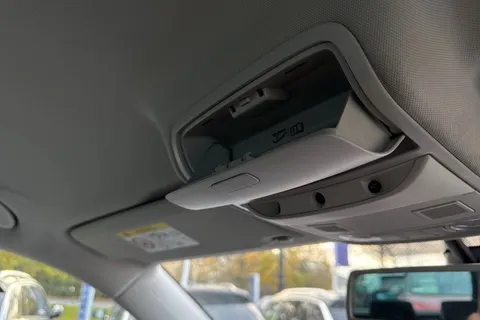 31 of 42 for Volkswagen Tiguan 2.0 TDi BlueMotion Tech Match Edition 150 DSG | Heated Seats | Luggage Pack