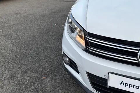 36 of 42 for Volkswagen Tiguan 2.0 TDi BlueMotion Tech Match Edition 150 DSG | Heated Seats | Luggage Pack
