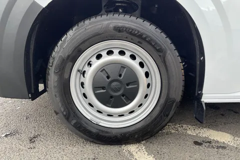 BG75KWP Volkswagen Transporter 2.0 TDI 110 Commerce Van Thumbnail #7