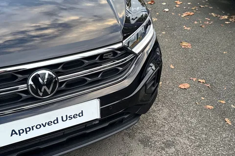 DE25KFT Volkswagen T-Roc 1.5 TSI R-Line 5dr DSG | Heated Seats | ACC Thumbnail #41