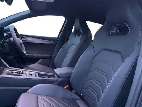 CUPRA Leon 1.5 eTSI Shadow Edition DSG Euro 6 (s/s) 5dr Thumbnail #10