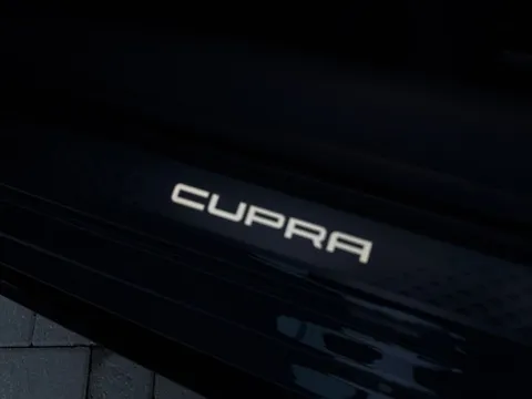 CUPRA Leon 1.5 eTSI Shadow Edition DSG Euro 6 (s/s) 5dr Thumbnail #34