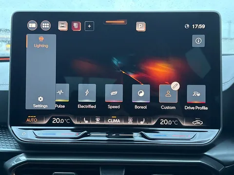 CUPRA Leon 1.5 eTSI Shadow Edition DSG Euro 6 (s/s) 5dr Thumbnail #38