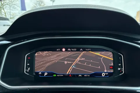 KT74OVM Volkswagen T-Roc 2.0 TDI 150 EVO R-Line 5dr DSG | Rear Camera | Heated Seats Thumbnail #27