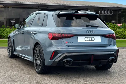 Audi RS 3 2.5 TFSI Carbon Vorsprung Sportback S Tronic quattro Euro 6 (s/s) 5dr Thumbnail #3