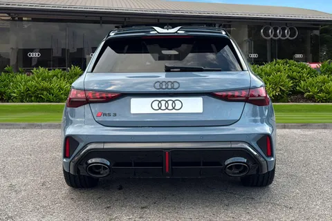 Audi RS 3 2.5 TFSI Carbon Vorsprung Sportback S Tronic quattro Euro 6 (s/s) 5dr Thumbnail #5