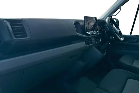 MF25HWW Volkswagen Crafter 2.0 TDI 140PS Commerce Plus High Roof Van Thumbnail #9