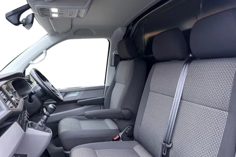 MA23BPX Volkswagen Transporter 2.0 TDI 110 Highline Van Thumbnail #12