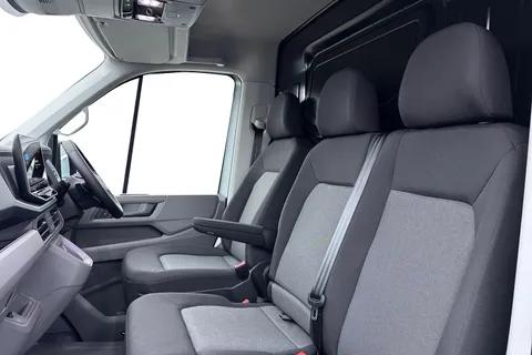 BK75LCC Volkswagen Crafter 2.0 TDI 163PS HDE Commerce Plus Low Roof Van Auto Thumbnail #16