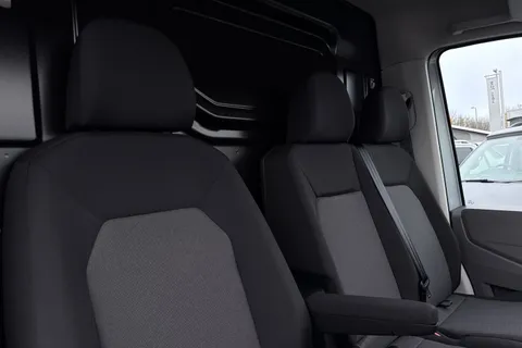 BK75LCC Volkswagen Crafter 2.0 TDI 163PS HDE Commerce Plus Low Roof Van Auto Thumbnail #24