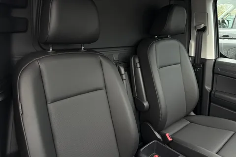 DF75HRL Volkswagen Caddy Maxi C20 Cargo Commerce Pro Maxi 102 PS 2.0 TDI 6sp  Manual Thumbnail #24