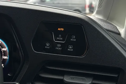 DF75HRL Volkswagen Caddy Maxi C20 Cargo Commerce Pro Maxi 102 PS 2.0 TDI 6sp  Manual Thumbnail #38