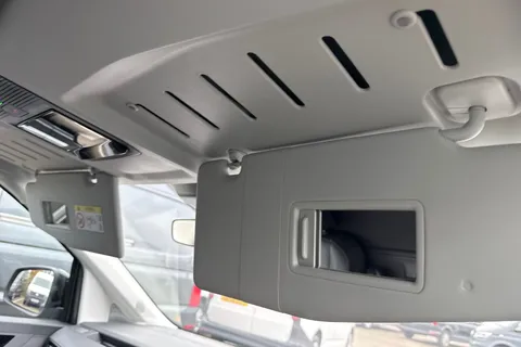 DF75HRL Volkswagen Caddy Maxi C20 Cargo Commerce Pro Maxi 102 PS 2.0 TDI 6sp  Manual Thumbnail #46