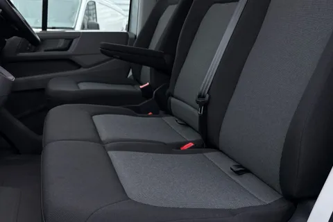 BK75LCC Volkswagen Crafter 2.0 TDI 163PS HDE Commerce Plus Low Roof Van Auto Thumbnail #53