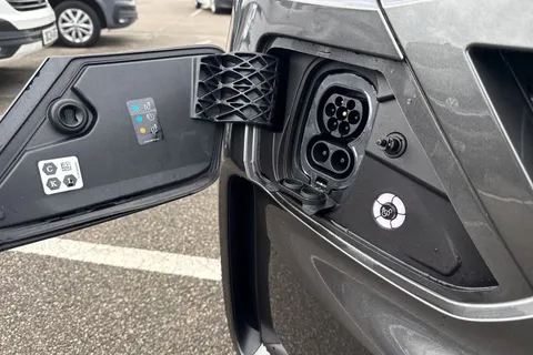 DE25PZP Volkswagen Transporter 100kW 65kWh Commerce Pro Van Auto Thumbnail #29