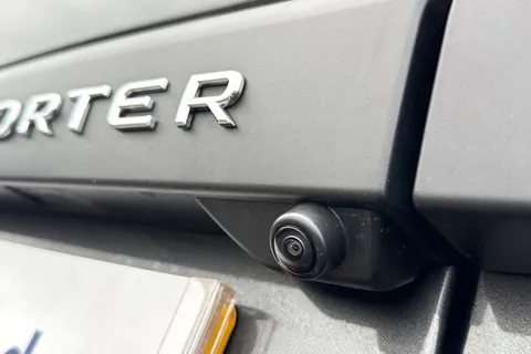 DE25PZP Volkswagen Transporter 100kW 65kWh Commerce Pro Van Auto Thumbnail #31