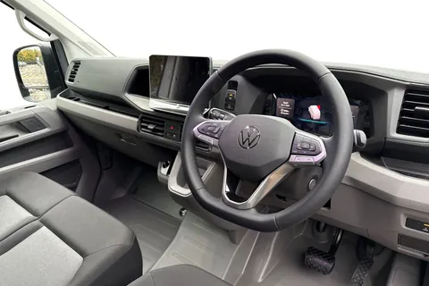 PK75BNO Volkswagen Crafter CR35 Panel van Commerce Plus LWB 140 PS 2.0 TDI 8sp Automatic FWD Thumbnail #13