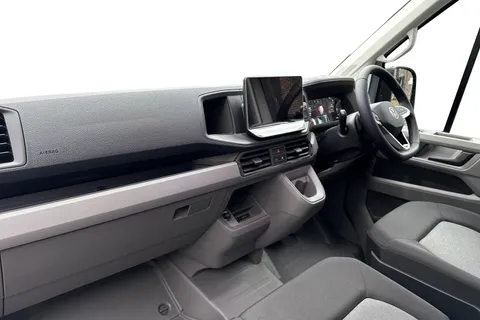 PK75BNO Volkswagen Crafter CR35 Panel van Commerce Plus LWB 140 PS 2.0 TDI 8sp Automatic FWD Thumbnail #14