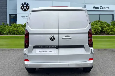 BG75KNU Volkswagen Transporter 2.0 TDI 110 Commerce Plus Van Thumbnail #5