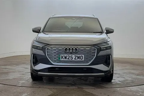 7 of 24 for Audi Q4 e-tron Q4 S line 45 e-tron 210,00 kW