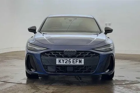 KY25EFM Audi A6 Saloon Launch Edition Plus TDI quattro 204 PS S tronic Thumbnail #9