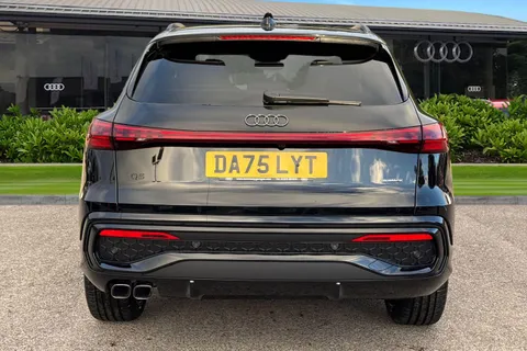 DA75LYT Audi Q5 SUV Edition 1 TDI quattro 204 PS S tronic Thumbnail #5