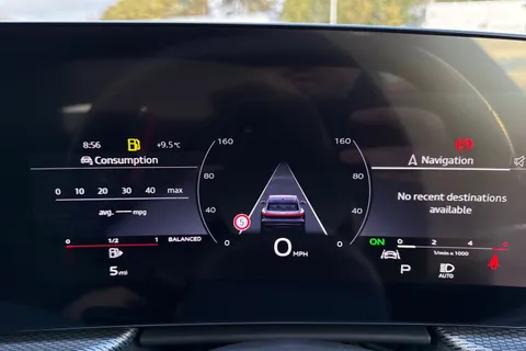 DA75LYT Audi Q5 SUV Edition 1 TDI quattro 204 PS S tronic Thumbnail #29