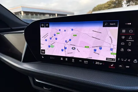 DA75LYT Audi Q5 SUV Edition 1 TDI quattro 204 PS S tronic Thumbnail #35