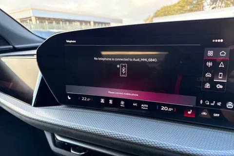 DA75LYT Audi Q5 SUV Edition 1 TDI quattro 204 PS S tronic Thumbnail #37