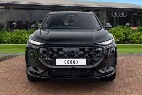  Audi Q3 2.0 TFSI Launch Edition S Tronic quattro Euro 6 (s/s) 5dr Thumbnail #6