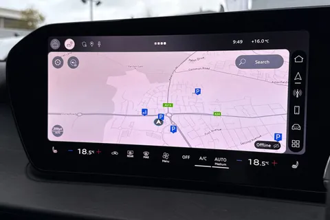  Audi Q3 2.0 TFSI Launch Edition S Tronic quattro Euro 6 (s/s) 5dr Thumbnail #17