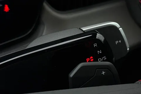  Audi Q3 2.0 TFSI Launch Edition S Tronic quattro Euro 6 (s/s) 5dr Thumbnail #23