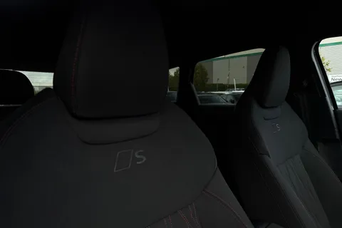  Audi Q3 2.0 TFSI Launch Edition S Tronic quattro Euro 6 (s/s) 5dr Thumbnail #24