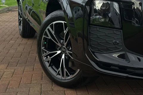  Audi Q3 2.0 TFSI Launch Edition S Tronic quattro Euro 6 (s/s) 5dr Thumbnail #26