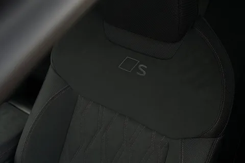  Audi Q3 2.0 TFSI Launch Edition S Tronic quattro Euro 6 (s/s) 5dr Thumbnail #32