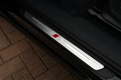  Audi Q3 2.0 TFSI Launch Edition S Tronic quattro Euro 6 (s/s) 5dr Thumbnail #34