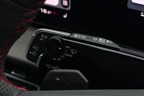  Audi Q3 2.0 TFSI Launch Edition S Tronic quattro Euro 6 (s/s) 5dr Thumbnail #48